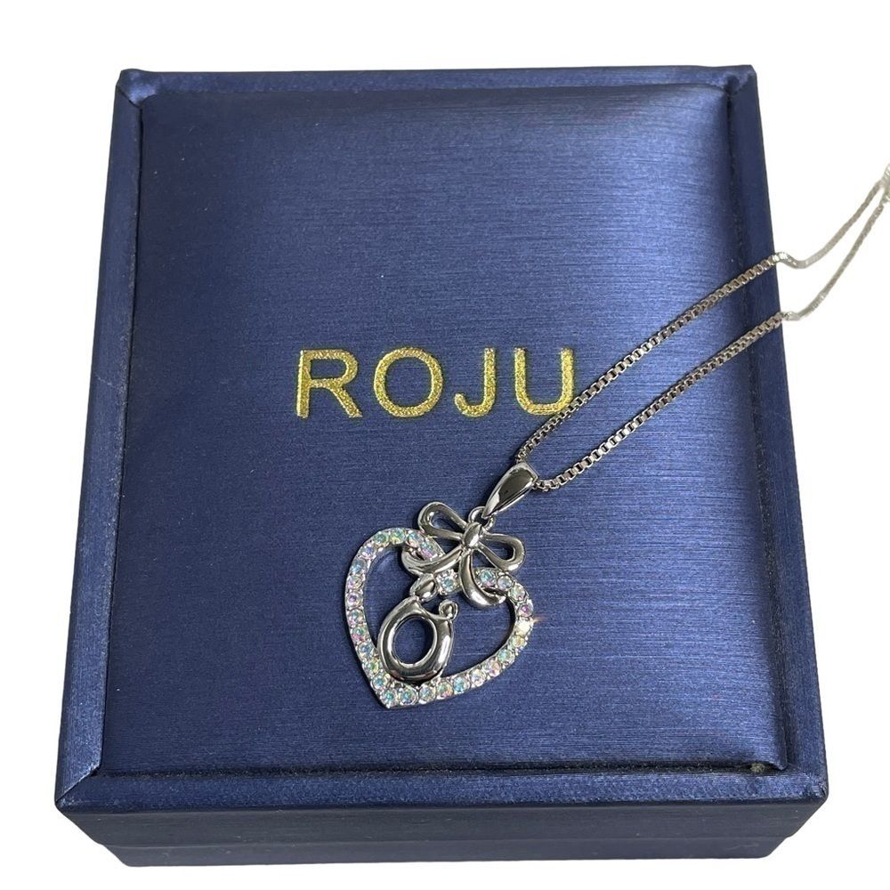 Roju Mother Child heart sparkle pendant and chain New in Box